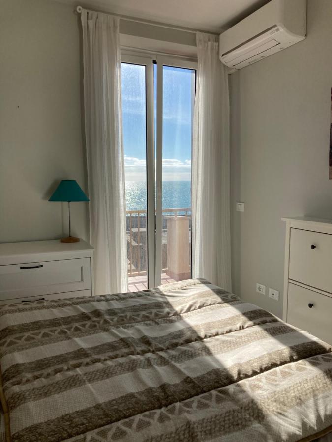 Вилла Rosso Tramonto Luxury-White- Ladispoli, Lungomare Regina Elena 58 Экстерьер фото